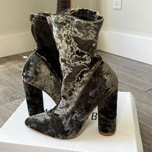 Cape Robbin olive green suede ankle boot